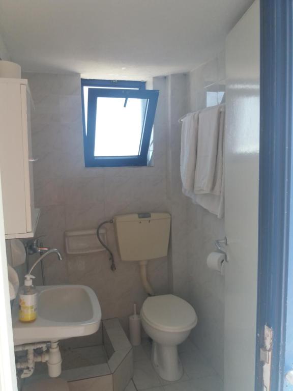 Galini room 6